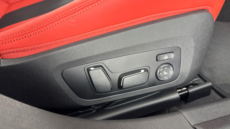 BMW M3 xDrive Competition M 4dr Step Auto [Ultimat Pk] Petrol Saloon